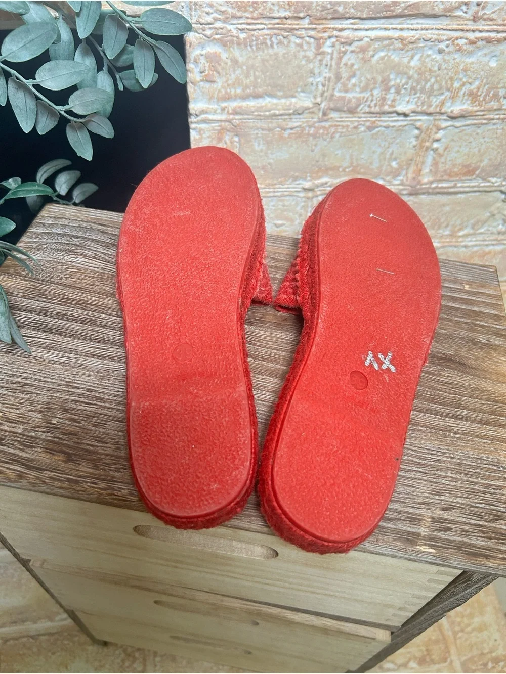 Free People Beach Front Red Espadrille Slide Sandals Woven Boho Size 8 dopamine